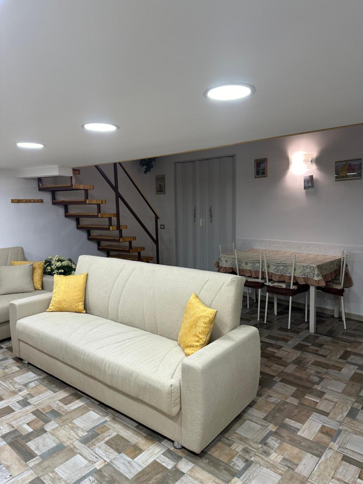 Family House Neapel